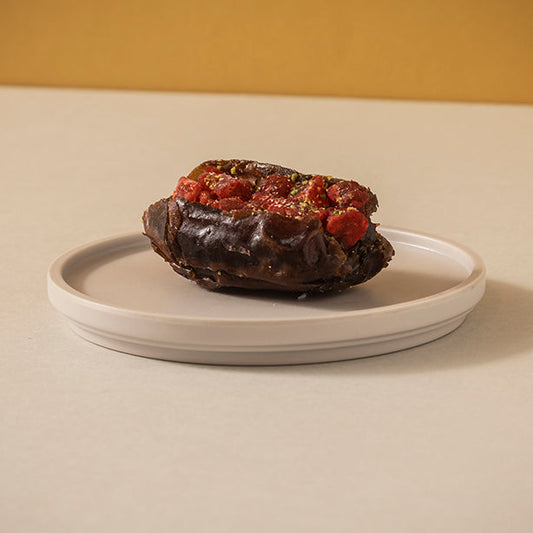 Dates Filled With Strawberries 1Kg Pack